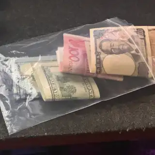 100万円財布